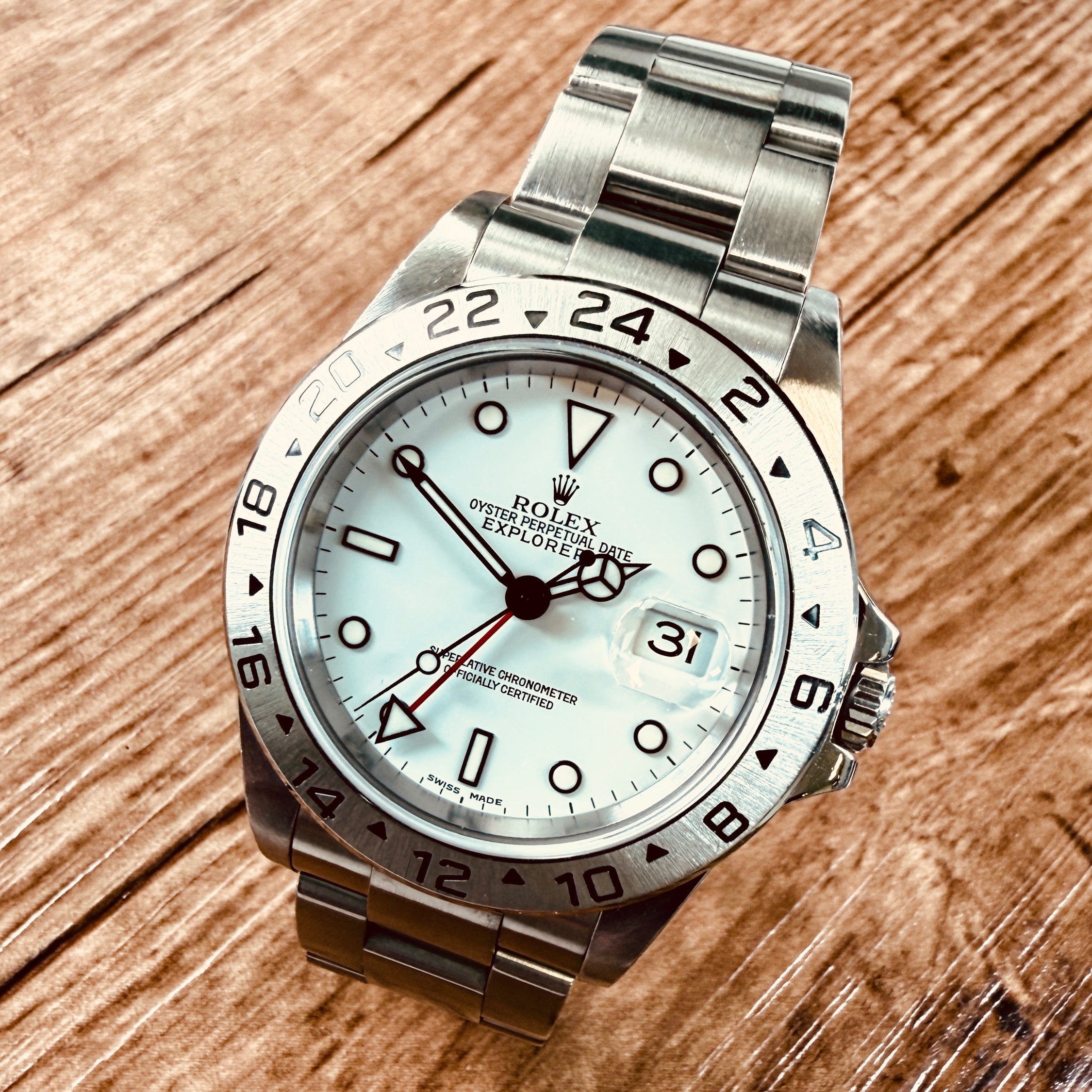 Rolex Explorer II 16570 "Polar" White Y Series
